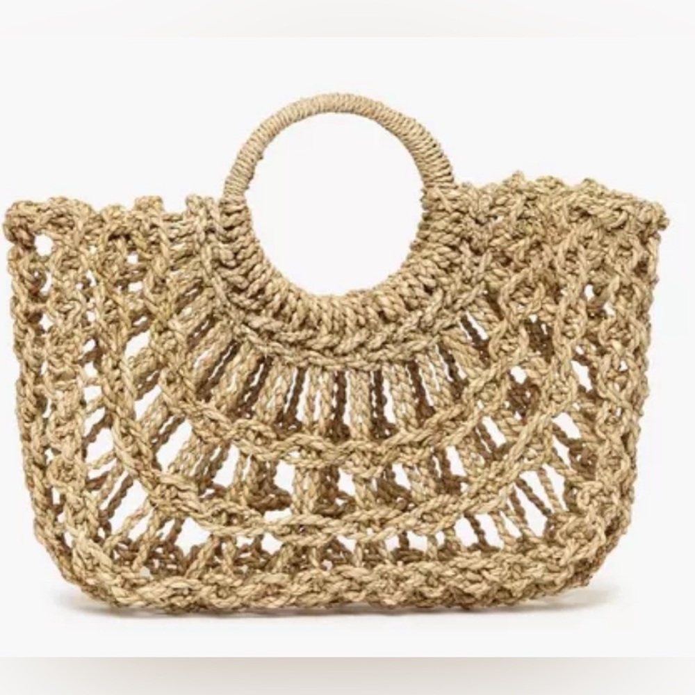 Like new raffia mini purse